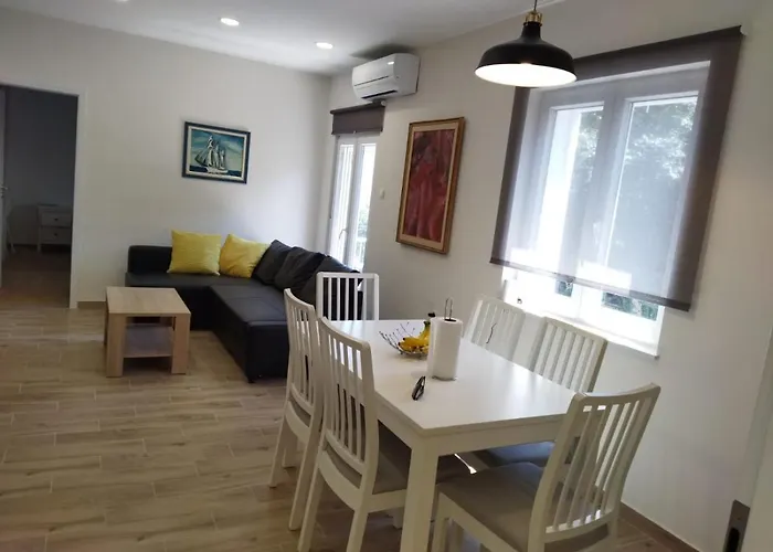 Teta Lidia Apartament *