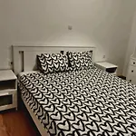 Teta Lidia Apartamento *