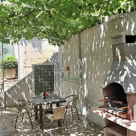 Teta Lidia Apartamento Krilo
